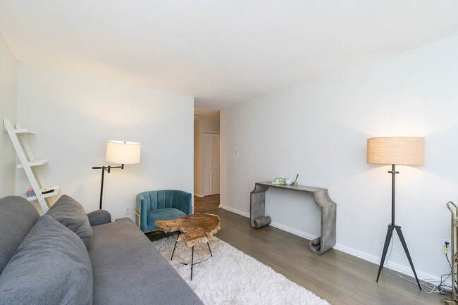 Foto del edificio - 1301 20th St NW