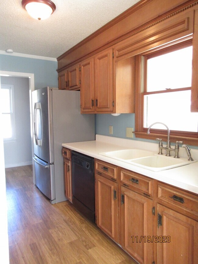 Building Photo - 5722 Whisperwood Dr