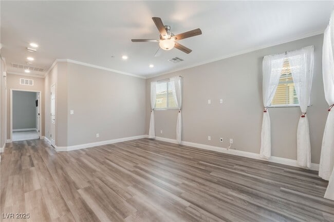 Building Photo - 161 Lomita Heights Dr