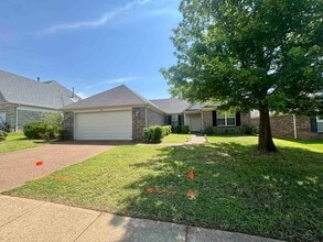 Building Photo - 1532 Pemberton Ln