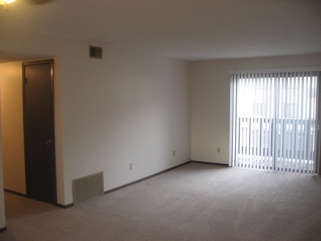Foto del edificio - Westhill Apartments