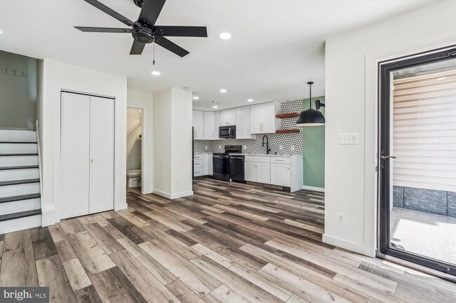Foto del edificio - 6010 Sunset Ridge Ct