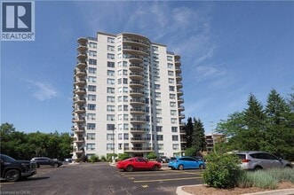 Building Photo - 255 Keats Way