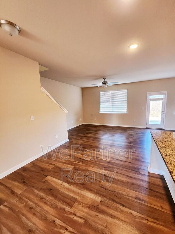 Foto del edificio - 202 Vickery Ln