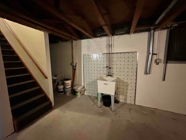 Foto del edificio - 3884 Linden Ave