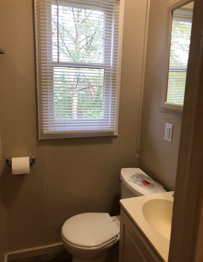 Bathroom - 3023 Russell Way