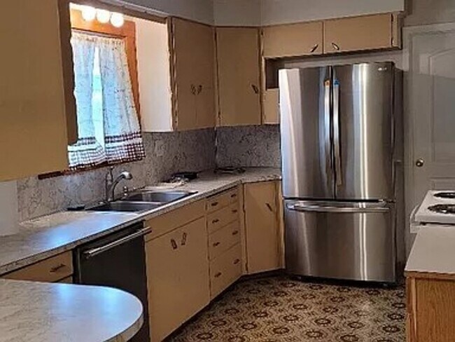 Foto del edificio - 2005 Umatilla - Short term lease Charming ...