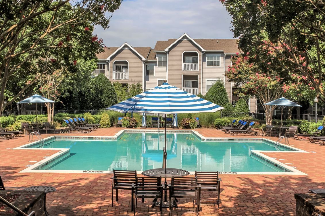 Foto principal - 5911 Waterford Bluff Ln