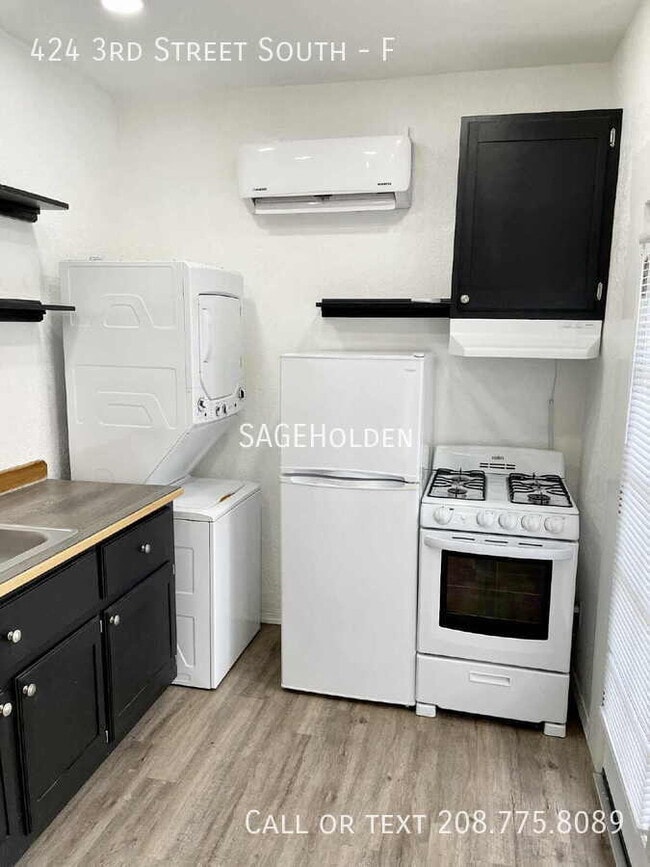 Foto del edificio - 424 3rd St S
