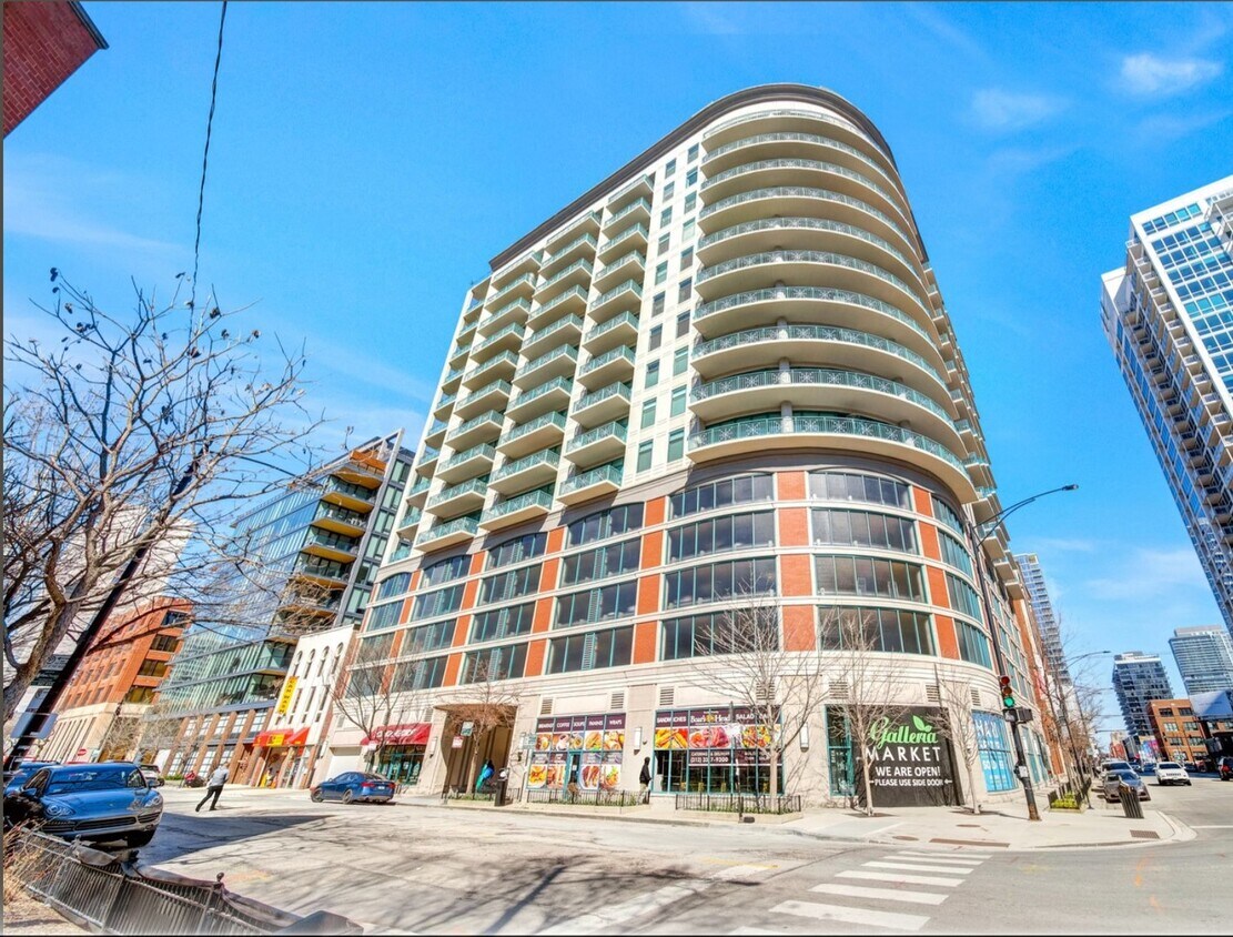 Primary Photo - 340 W Superior St