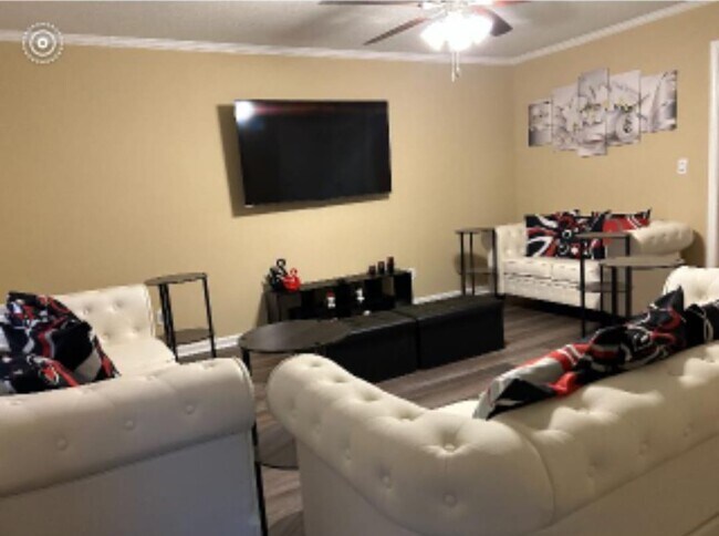 Foto del edificio - 11429 Oak Arbor Way
