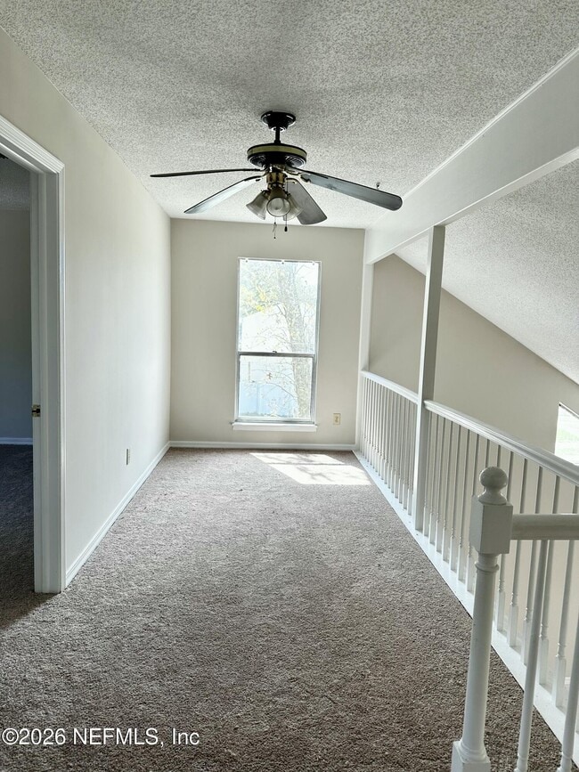 Building Photo - 11571 Fort Caroline Lakes Dr