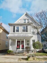 Building Photo - 37 Pardee Pl