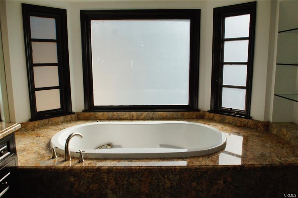 Primary Photo - 5235 San Feliciano Dr