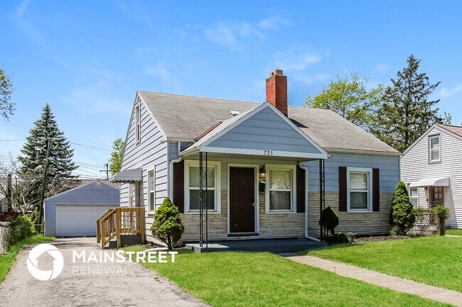 Foto del edificio - 731 S Highland Ave