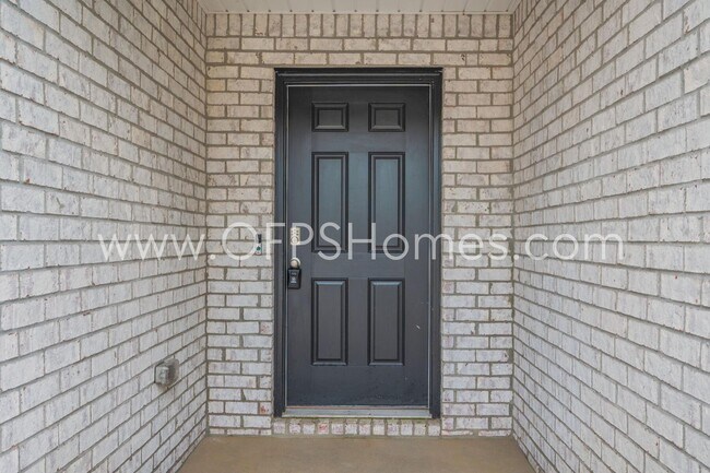 Foto del edificio - 6705 Sarah Ann Way