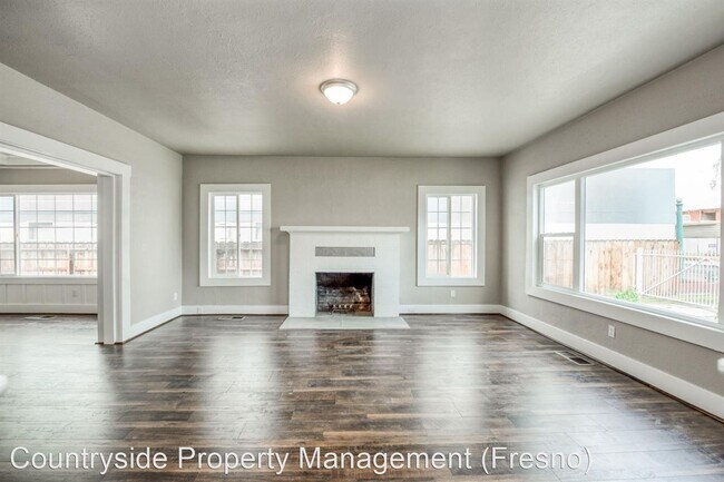 Building Photo - 4 br, 2 bath House - 535 N. Fulton Street