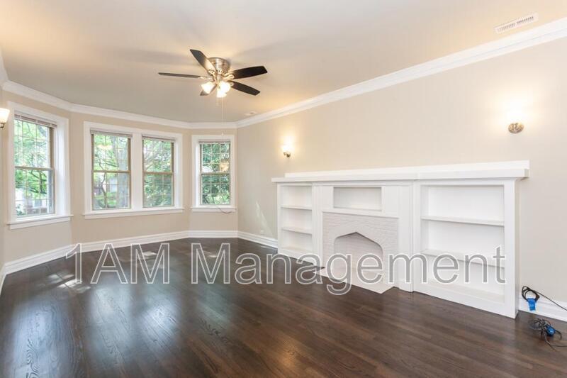 Foto principal - 4249 N Lawndale Ave