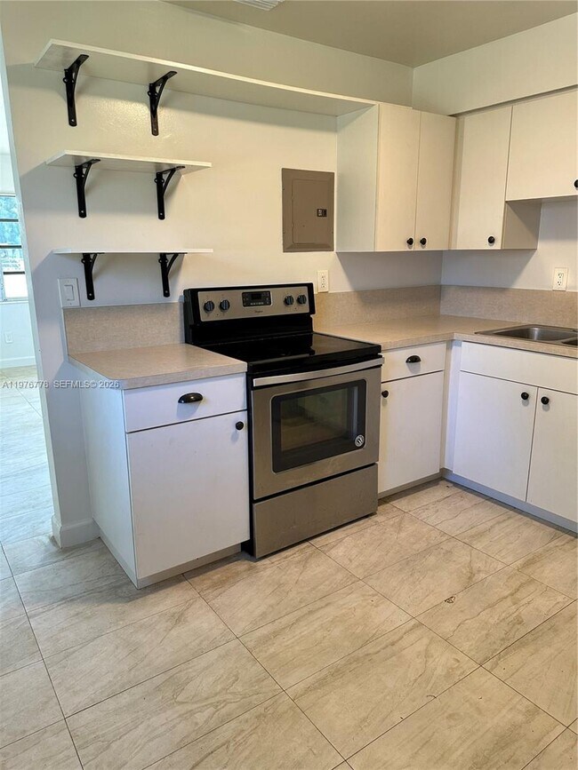 Foto del edificio - 22840 SW 155th Ave