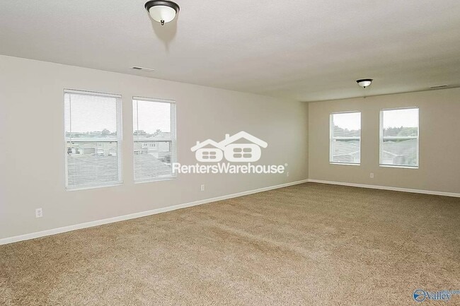Building Photo - 123 Forestbrook Dr