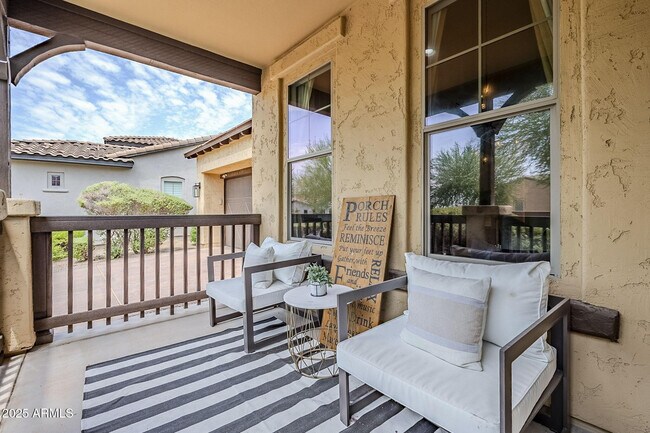 Foto del edificio - 9272 E Desert Village Dr