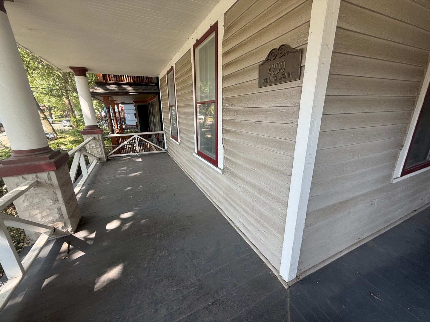 4200 Whitman Ave Cleveland, OH 44113 – photo 2