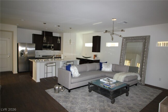 Building Photo - 10086 Emerald Edgewater Ct