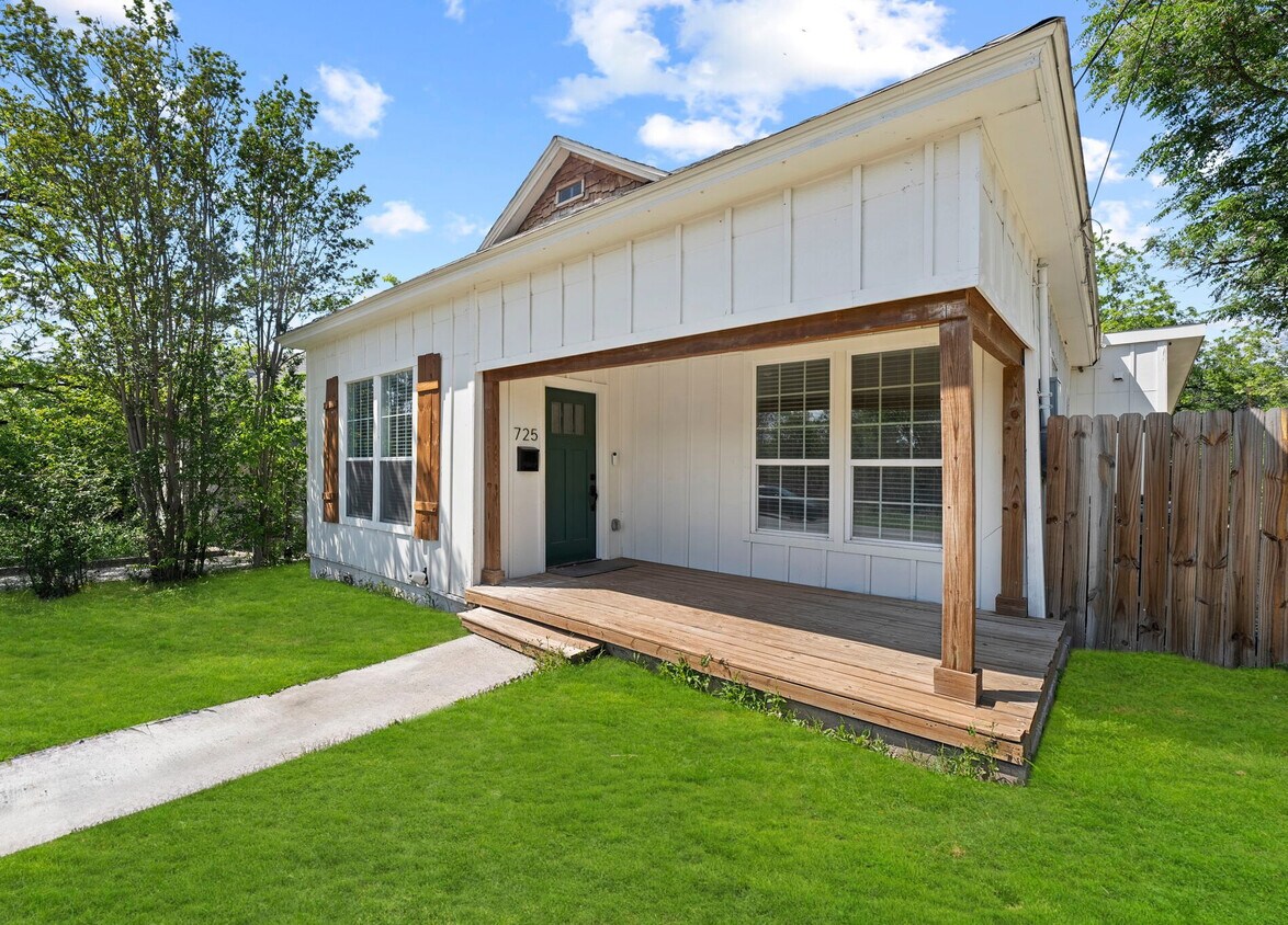 Foto principal - 725 Westfall Ave