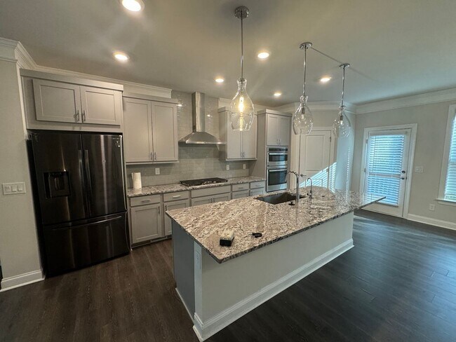 Foto del edificio - Chamblee Clairebrooke Brick Townhome For RENT