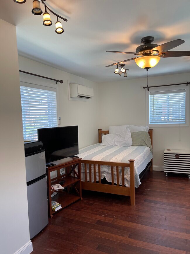 Foto del edificio - 618 Geranium St NW