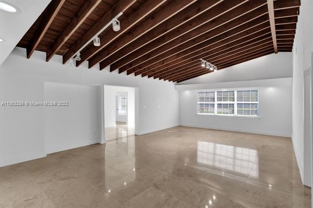 Building Photo - 12940 SW 82nd Pl