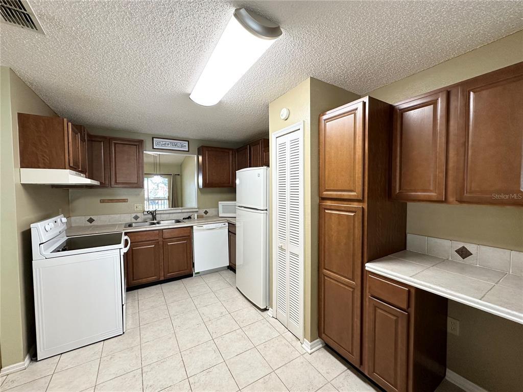 Foto principal - 3205 Sabal Palms Ct