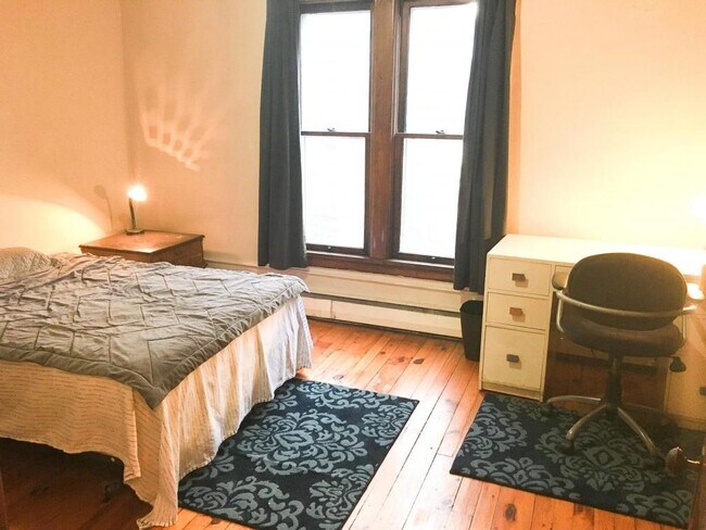 Foto del edificio - 112-114 Schuyler Place Ithaca