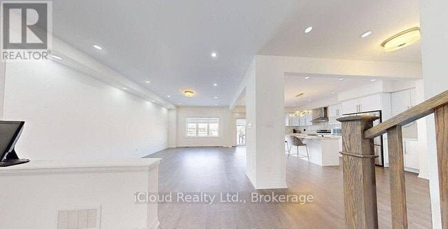 Building Photo - 11 Moriarity Dr