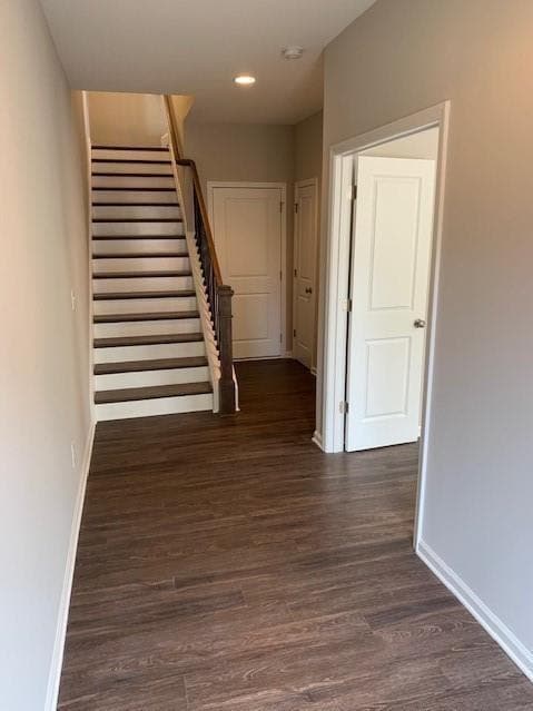 Building Photo - 757 Cady Way