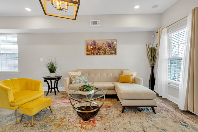 Foto del edificio - 9311 Belfast St