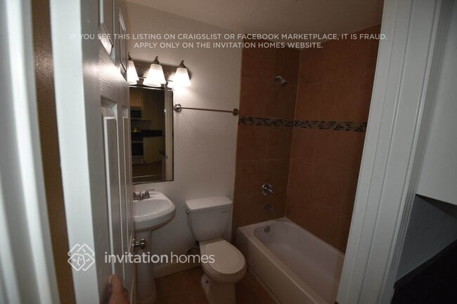 Foto del edificio - 6517 Larry Way