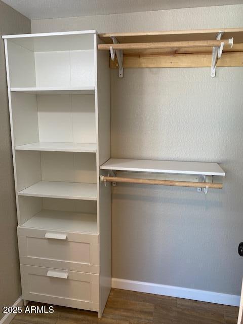 Foto del edificio - 9342 W Mission Ln