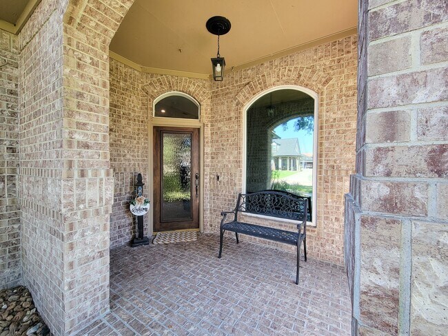 Building Photo - 13653 Lakeside Pl Dr