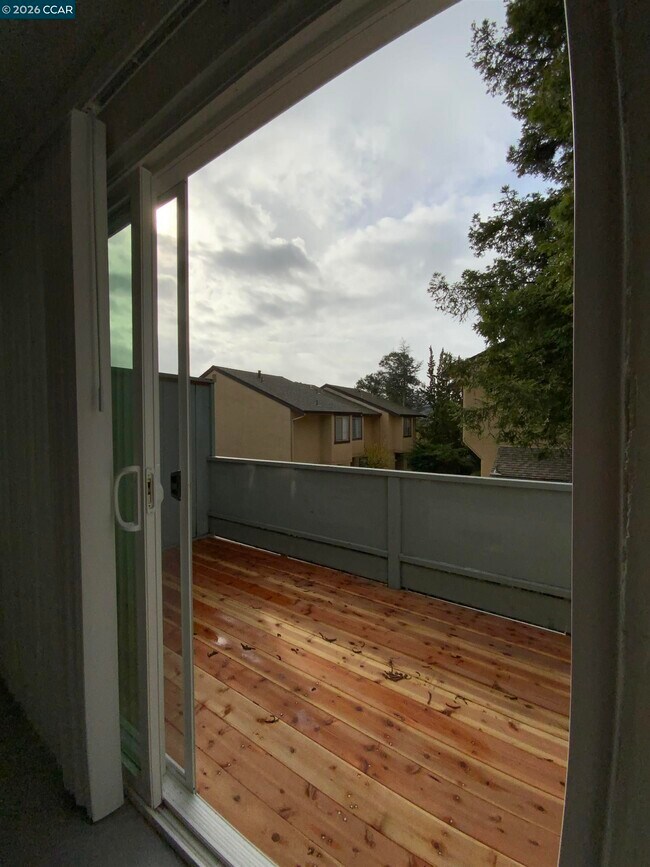 Foto del edificio - 461 Corte Arango