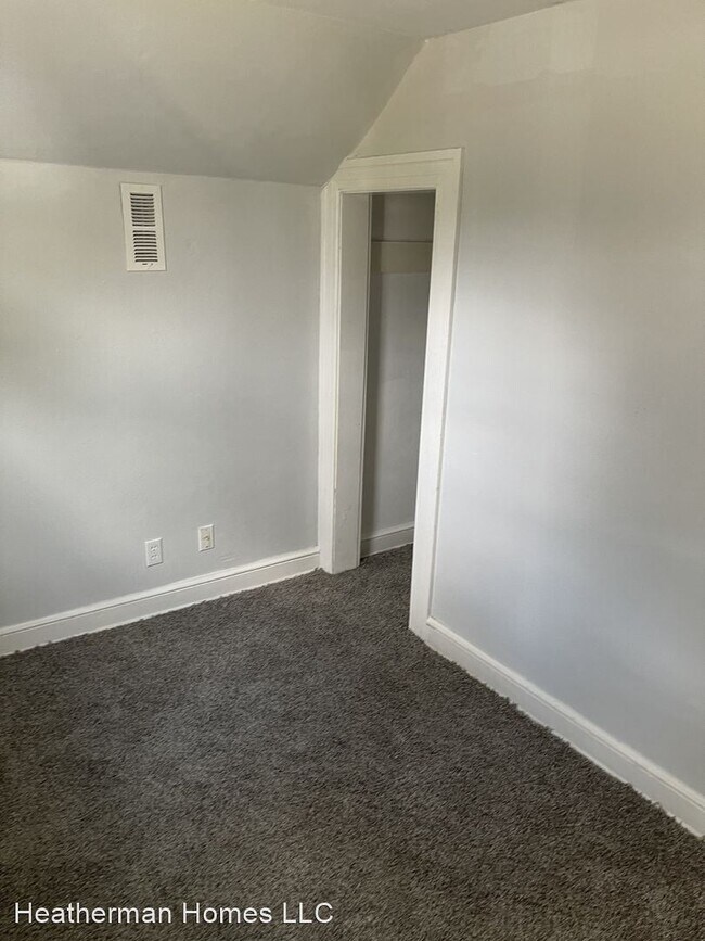 Building Photo - 4 br, 2 bath House - 8 Ansell Avenue