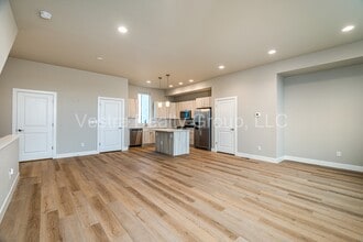 Building Photo - 4743 E Iliff Ave