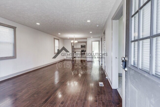 Foto del edificio - 1018 Clemmons St