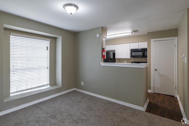 DINING ROOM - Serena Woods Apartments