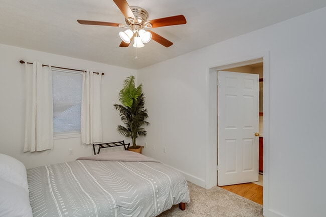 Bedroom 1 - 334 E High St