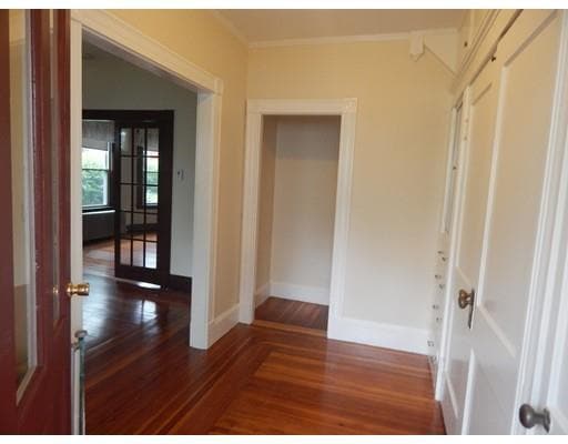 Primary Photo - 11 Farnum St
