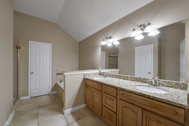 Building Photo - 15719 Edo Cir