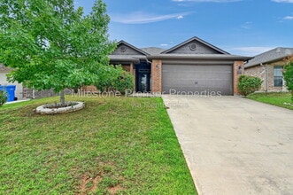Building Photo - 3418 Ballam St