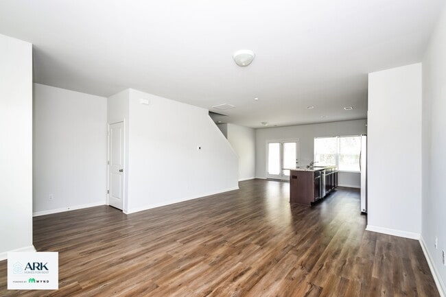 Building Photo - 72 Enclave Wy