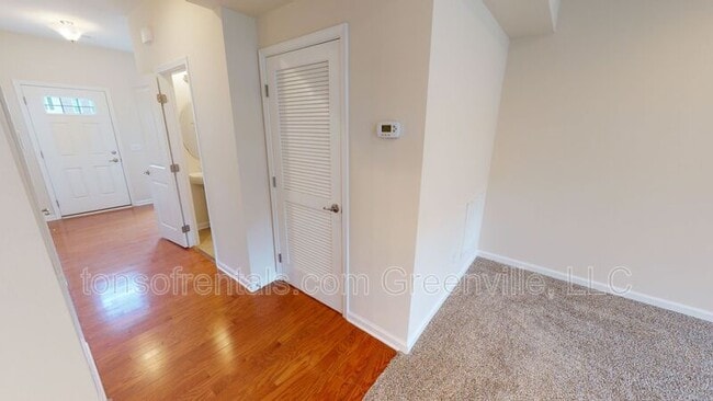 Building Photo - 477 Woodbark Ct